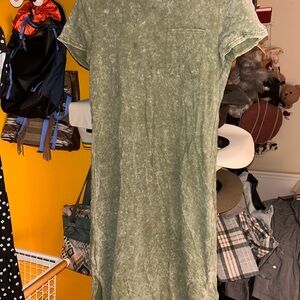 Time and Tru Olive Midi Dress